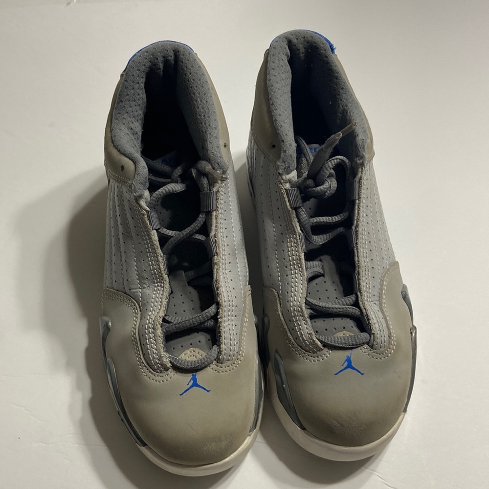 Jordan 14 Wolf Gray